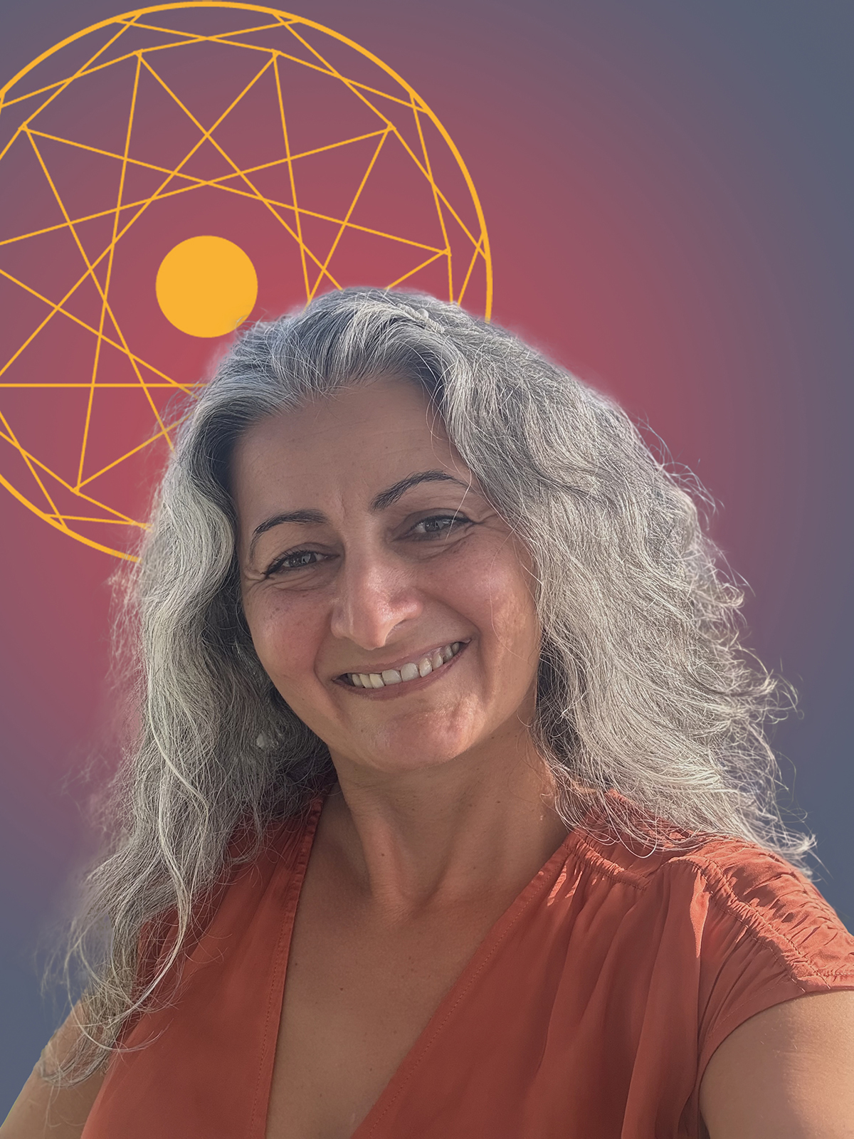 Ebru Maier-Ergü, spirituelle Mentorin für Business & Bewusstsein, Portraitfoto – unterstützt Unternehmer:innen, Führungskräfte und Privatpersonen dabei, äußeres Wirken und inneres Sein in Einklang zu bringen.